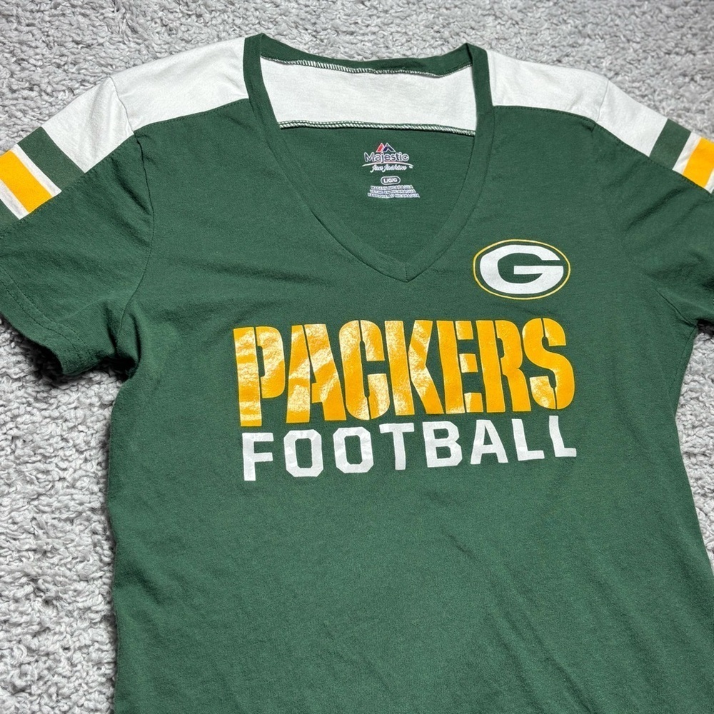 Green Bay Packers Shirt Womens Large Vneck Tee NFL Football Game Day Fan Party - Picture 1 of 4